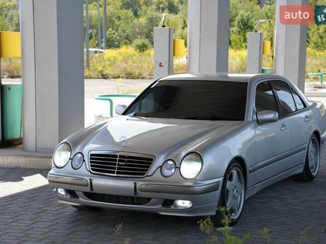 Мерседес Е-Класс, объемом двигателя 2.7 л и пробегом 235 тыс. км за 8999 $, фото 68 на Automoto.ua