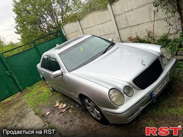 Мерседес Е-Класс, объемом двигателя 3.2 л и пробегом 0 тыс. км за 4100 $, фото 1 на Automoto.ua