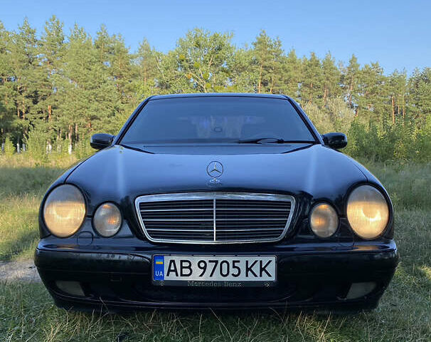 Мерседес Е-Класс, объемом двигателя 2.2 л и пробегом 360 тыс. км за 3894 $, фото 2 на Automoto.ua