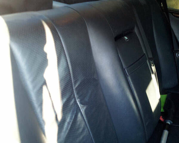 Мерседес Е-Класс 2001 в Бережанах на Automoto.ua Мерседес Е-Класс, объемом двигателя 2 л и пробегом 300 тыс. км за 1700 $, фото 8 на Automoto.ua