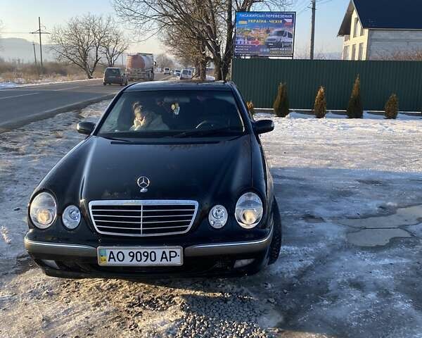 Мерседес Е-Класс, объемом двигателя 2.2 л и пробегом 401 тыс. км за 4500 $, фото 2 на Automoto.ua