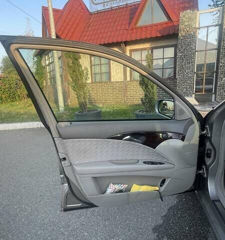 Мерседес Е-Класс, объемом двигателя 2.2 л и пробегом 345 тыс. км за 8000 $, фото 2 на Automoto.ua