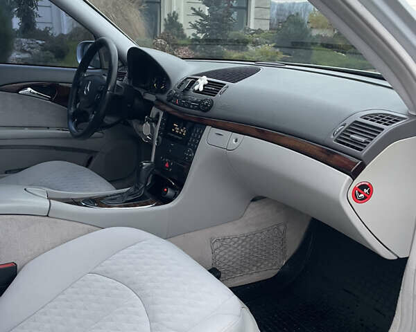 Мерседес Е-Класс, объемом двигателя 2.7 л и пробегом 493 тыс. км за 7200 $, фото 5 на Automoto.ua