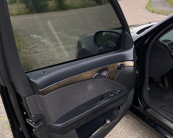 Мерседес Е-Класс, объемом двигателя 3.2 л и пробегом 250 тыс. км за 6900 $, фото 11 на Automoto.ua