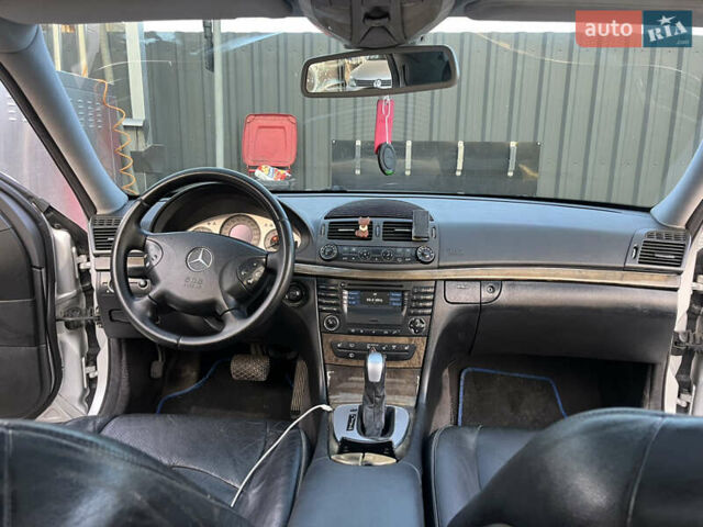 Мерседес Е-Класс, объемом двигателя 2.7 л и пробегом 350 тыс. км за 5700 $, фото 8 на Automoto.ua
