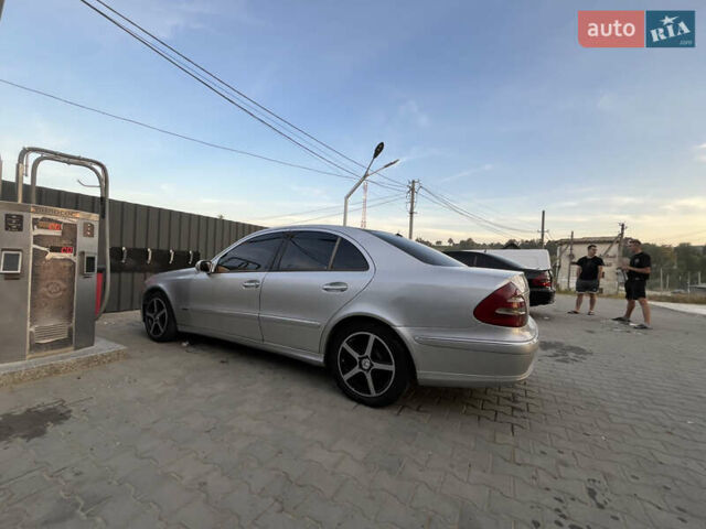 Мерседес Е-Класс, объемом двигателя 2.7 л и пробегом 350 тыс. км за 5700 $, фото 2 на Automoto.ua