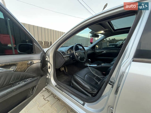 Мерседес Е-Класс, объемом двигателя 2.7 л и пробегом 350 тыс. км за 5700 $, фото 3 на Automoto.ua
