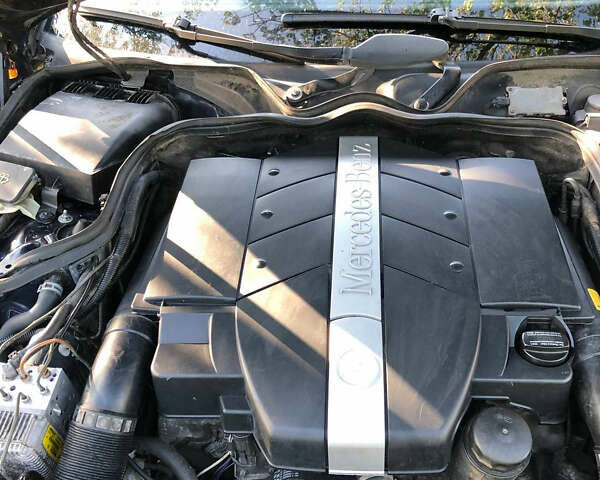 Мерседес Е-Класс, объемом двигателя 3.2 л и пробегом 403 тыс. км за 5800 $, фото 3 на Automoto.ua