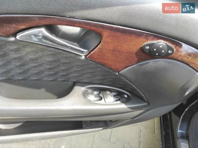 Мерседес Е-Класс, объемом двигателя 0 л и пробегом 330 тыс. км за 8200 $, фото 35 на Automoto.ua