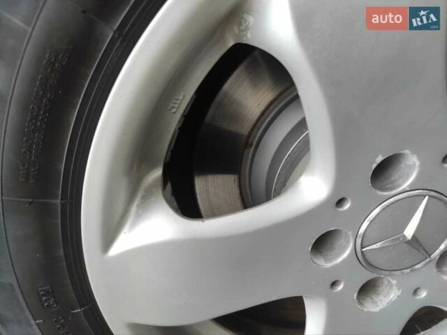 Мерседес Е-Класс, объемом двигателя 0 л и пробегом 330 тыс. км за 8200 $, фото 13 на Automoto.ua