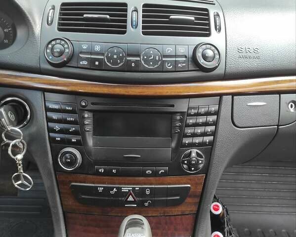 Мерседес Е-Класс, объемом двигателя 0 л и пробегом 330 тыс. км за 8200 $, фото 42 на Automoto.ua