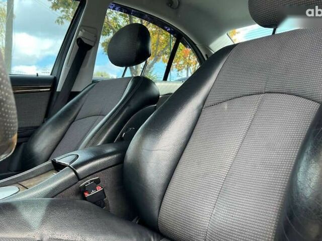 Мерседес Е-Класс, объемом двигателя 0 л и пробегом 330 тыс. км за 9000 $, фото 6 на Automoto.ua