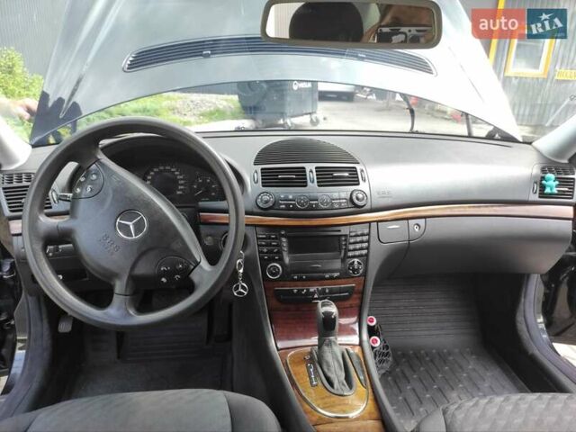 Мерседес Е-Класс, объемом двигателя 0 л и пробегом 330 тыс. км за 8200 $, фото 43 на Automoto.ua