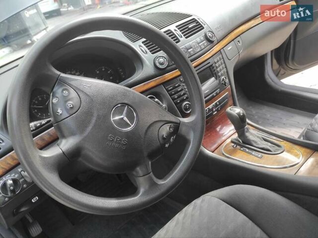 Мерседес Е-Класс, объемом двигателя 0 л и пробегом 330 тыс. км за 8200 $, фото 40 на Automoto.ua