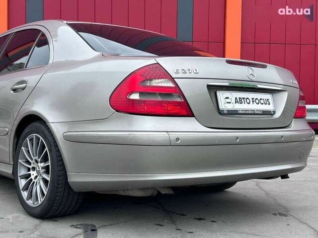 Мерседес Е-Класс, объемом двигателя 0 л и пробегом 382 тыс. км за 8890 $, фото 5 на Automoto.ua