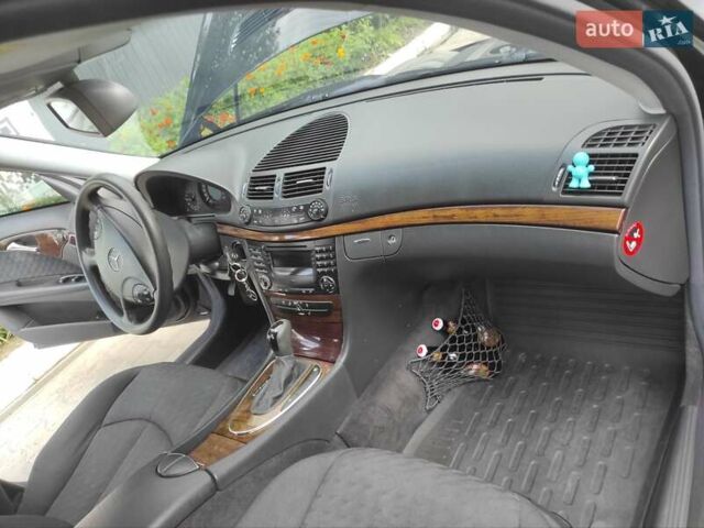 Мерседес Е-Класс, объемом двигателя 0 л и пробегом 330 тыс. км за 8200 $, фото 30 на Automoto.ua