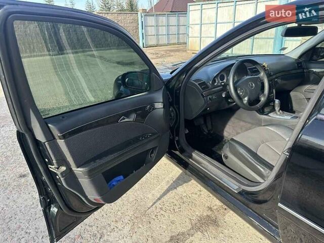Мерседес Е-Класс, объемом двигателя 2.7 л и пробегом 357 тыс. км за 8000 $, фото 2 на Automoto.ua