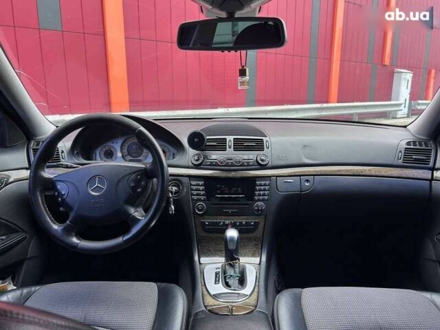 Мерседес Е-Класс, объемом двигателя 0 л и пробегом 382 тыс. км за 8890 $, фото 12 на Automoto.ua