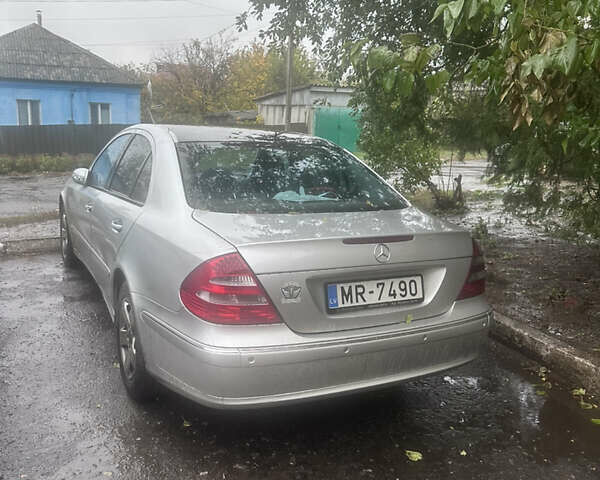 Мерседес Е-Класс 2003 в Балаклее на Automoto.ua Мерседес Е-Класс, объемом двигателя 2.7 л и пробегом 483 тыс. км за 3000 $, фото 6 на Automoto.ua