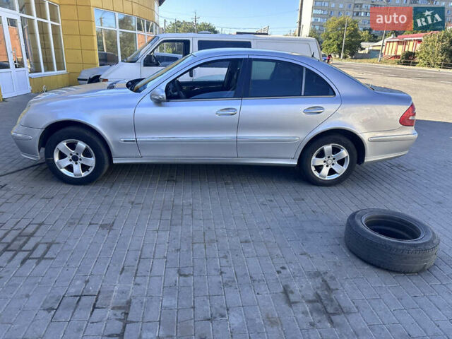 Мерседес Е-Класс 2003 в Балаклее на Automoto.ua Мерседес Е-Класс, объемом двигателя 2.7 л и пробегом 483 тыс. км за 3000 $, фото 1 на Automoto.ua