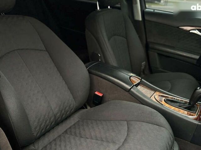 Мерседес Е-Класс, объемом двигателя 2.2 л и пробегом 372 тыс. км за 5900 $, фото 11 на Automoto.ua