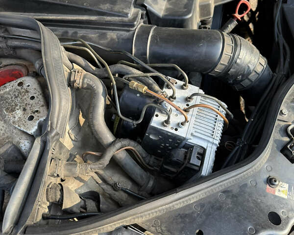 Мерседес Е-Клас, об'ємом двигуна 3.2 л та пробігом 380 тис. км за 6500 $, фото 4 на Automoto.ua