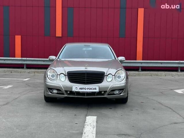 Мерседес Е-Класс, объемом двигателя 0 л и пробегом 382 тыс. км за 8890 $, фото 2 на Automoto.ua