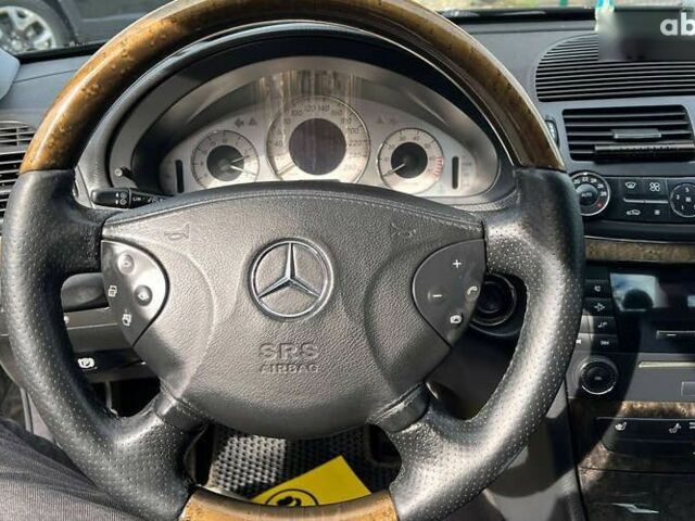 Мерседес Е-Класс, объемом двигателя 0 л и пробегом 330 тыс. км за 9000 $, фото 11 на Automoto.ua