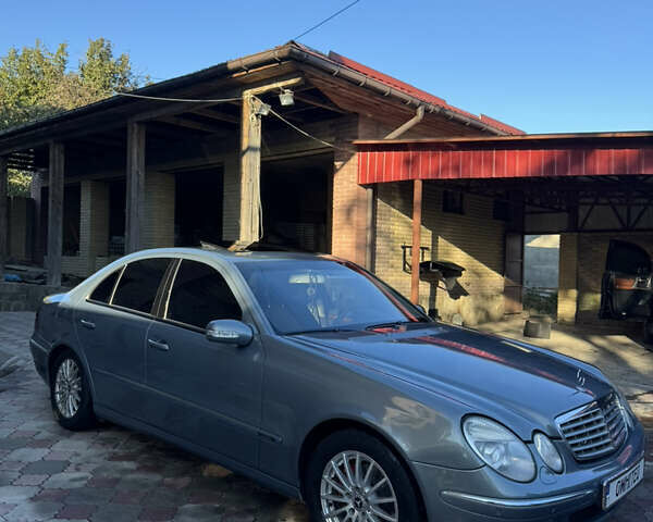 Мерседес Е-Класс, объемом двигателя 3.2 л и пробегом 439 тыс. км за 8500 $, фото 3 на Automoto.ua