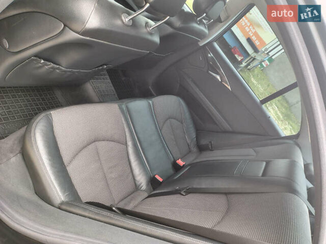 Мерседес Е-Клас, об'ємом двигуна 2.7 л та пробігом 322 тис. км за 8500 $, фото 2 на Automoto.ua