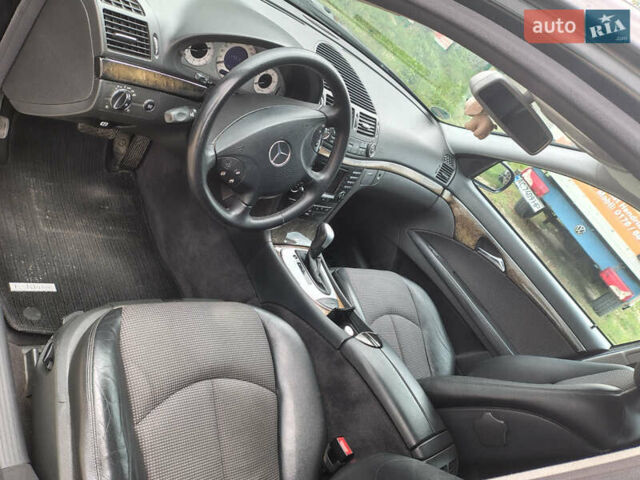 Мерседес Е-Клас, об'ємом двигуна 2.7 л та пробігом 322 тис. км за 8500 $, фото 4 на Automoto.ua