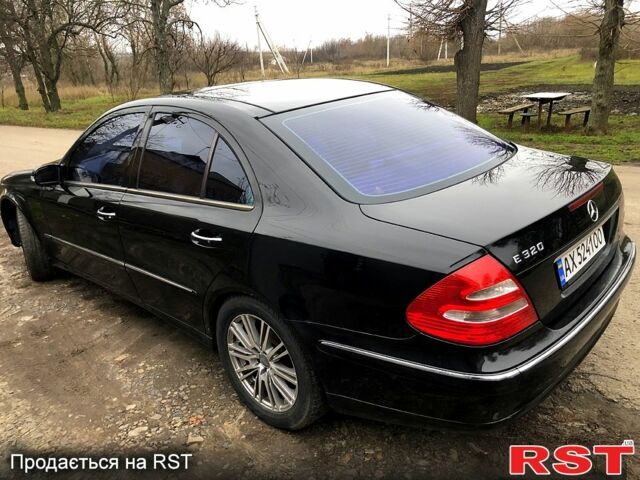 Мерседес Е-Класс, объемом двигателя 3.2 л и пробегом 200 тыс. км за 6600 $, фото 4 на Automoto.ua