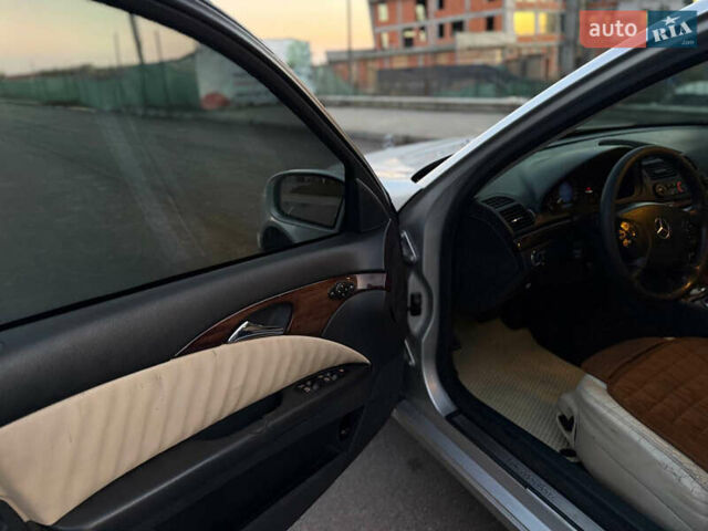 Мерседес Е-Клас, об'ємом двигуна 2.2 л та пробігом 388 тис. км за 4800 $, фото 19 на Automoto.ua