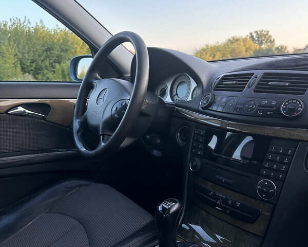 Мерседес Е-Класс, объемом двигателя 1.8 л и пробегом 280 тыс. км за 6300 $, фото 12 на Automoto.ua