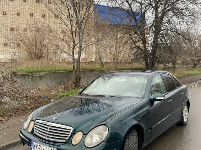 Мерседес Е-Класс, объемом двигателя 2.2 л и пробегом 321 тыс. км за 2350 $, фото 2 на Automoto.ua