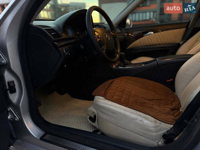 Мерседес Е-Клас, об'ємом двигуна 2.2 л та пробігом 388 тис. км за 4800 $, фото 17 на Automoto.ua