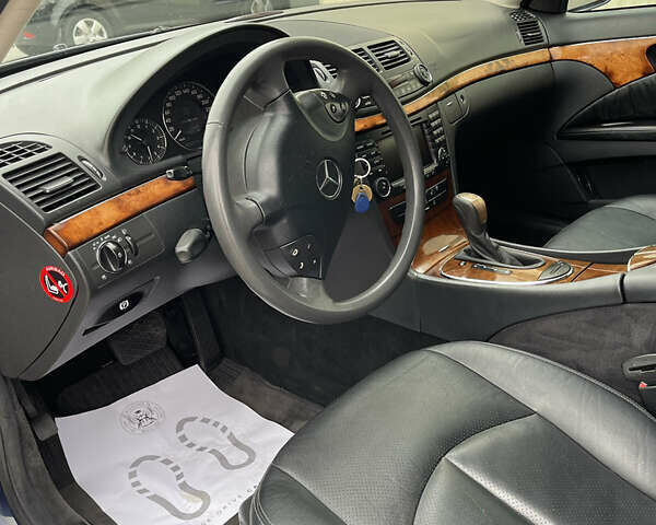 Мерседес Е-Класс 2004 в Хмельницком на Automoto.ua Мерседес Е-Класс, объемом двигателя 3.2 л и пробегом 360 тыс. км за 8499 $, фото 5 на Automoto.ua
