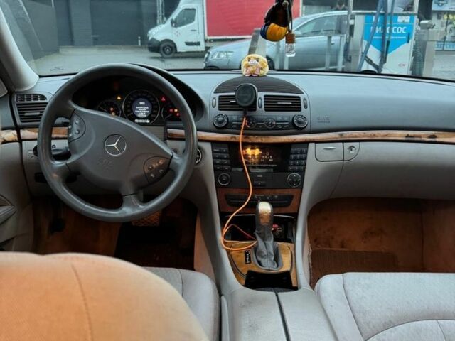 Мерседес Е-Класс, объемом двигателя 0 л и пробегом 250 тыс. км за 3650 $, фото 6 на Automoto.ua