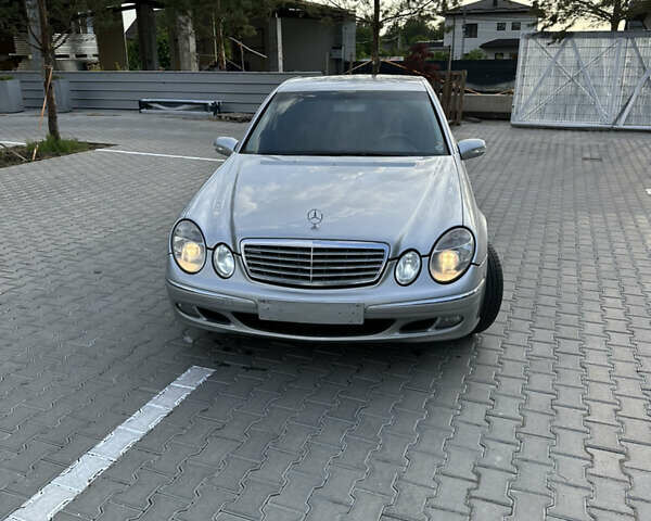 Мерседес Е-Класс, объемом двигателя 3.2 л и пробегом 470 тыс. км за 7100 $, фото 4 на Automoto.ua