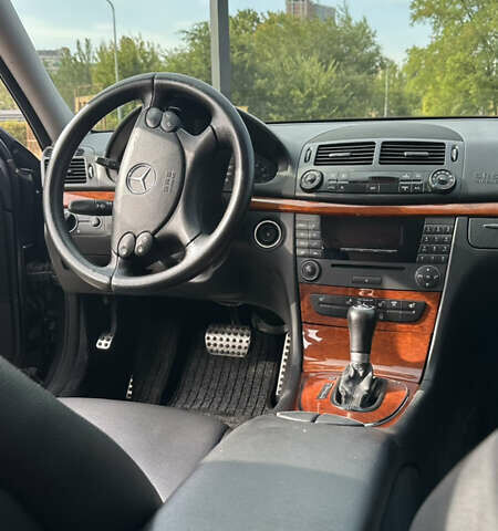 Мерседес Е-Класс, объемом двигателя 1.8 л и пробегом 390 тыс. км за 9999 $, фото 6 на Automoto.ua
