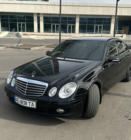 Мерседес Е-Класс, объемом двигателя 1.8 л и пробегом 390 тыс. км за 9999 $, фото 1 на Automoto.ua