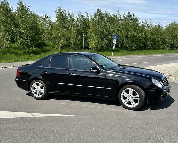 Мерседес Е-Класс, объемом двигателя 2.99 л и пробегом 300 тыс. км за 8000 $, фото 8 на Automoto.ua