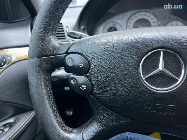 Мерседес Е-Класс, объемом двигателя 3 л и пробегом 230 тыс. км за 8500 $, фото 14 на Automoto.ua