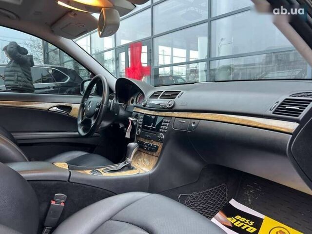 Мерседес Е-Класс, объемом двигателя 3 л и пробегом 230 тыс. км за 8500 $, фото 23 на Automoto.ua
