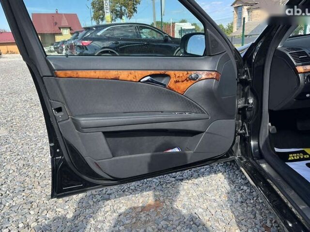 Мерседес Е-Клас, об'ємом двигуна 3 л та пробігом 287 тис. км за 8900 $, фото 7 на Automoto.ua