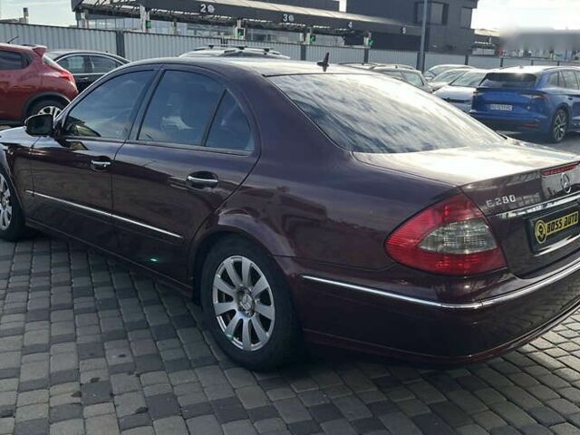 Мерседес Е-Класс, объемом двигателя 3 л и пробегом 405 тыс. км за 7500 $, фото 4 на Automoto.ua