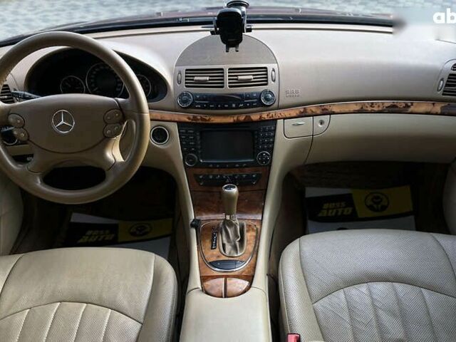 Мерседес Е-Класс, объемом двигателя 3 л и пробегом 405 тыс. км за 7500 $, фото 8 на Automoto.ua