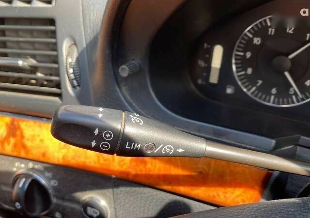 Мерседес Е-Клас, об'ємом двигуна 2.2 л та пробігом 185 тис. км за 10500 $, фото 21 на Automoto.ua