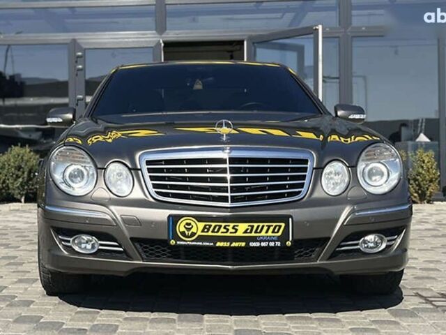 Мерседес Е-Класс, объемом двигателя 2.2 л и пробегом 348 тыс. км за 8600 $, фото 1 на Automoto.ua