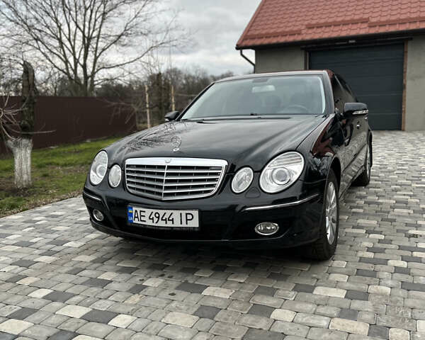 Мерседес Е-Класс, объемом двигателя 1.8 л и пробегом 202 тыс. км за 10000 $, фото 3 на Automoto.ua